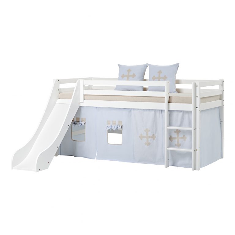 halbhohes Bett mit Rutsche